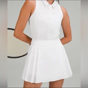 Lululemon side-pleat high rise tennis skirt